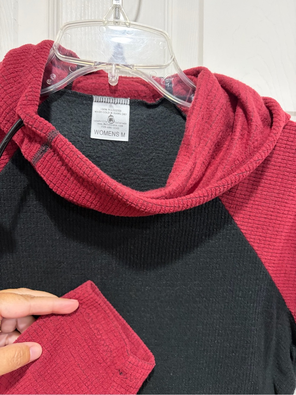 Melanzana Women’s Medium Micro Grid Hoodie Black Dark Red Jacket GUC Microgrid - Picture 5 of 7